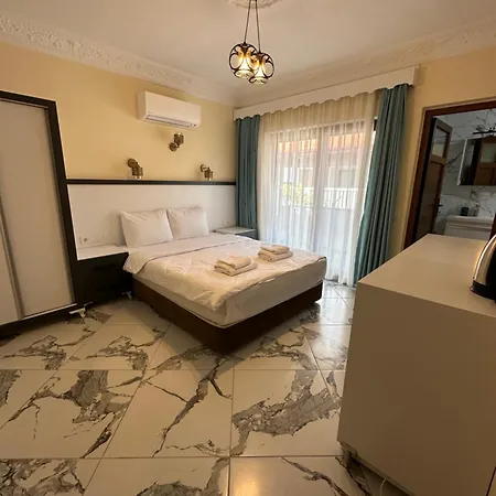 Palm * Cirali