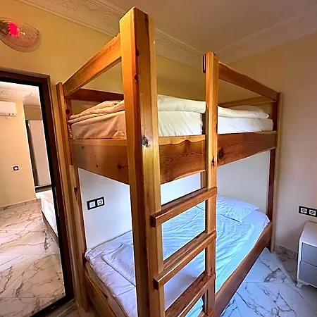 Palm Hotel
