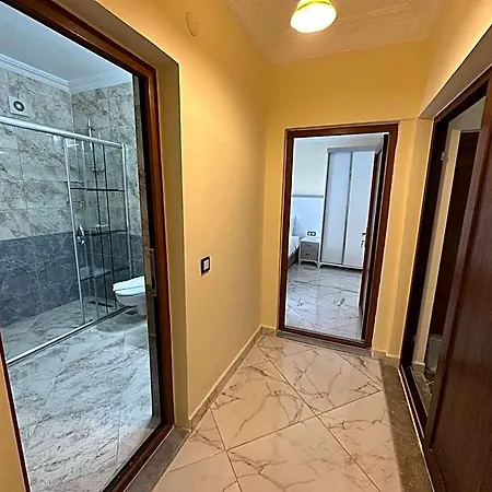 Palm Hotel